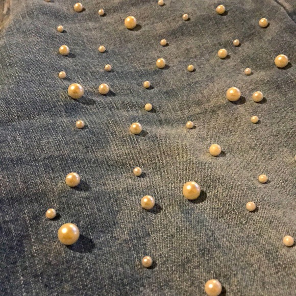 Blue jeans with pearl beading - Picture 4 of 4